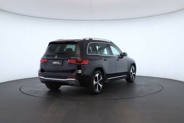 https://vehicle-cdn.autoleague.cloud/32409_61036850_19.jpg