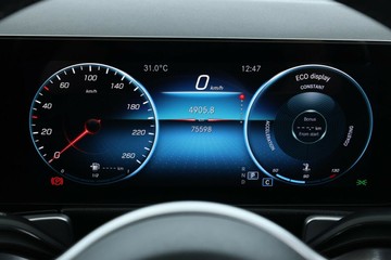 https://vehicle-cdn.autoleague.cloud/32409_61036850_24.jpg