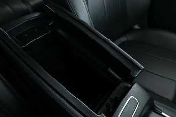 https://vehicle-cdn.autoleague.cloud/32409_61036850_33.jpg