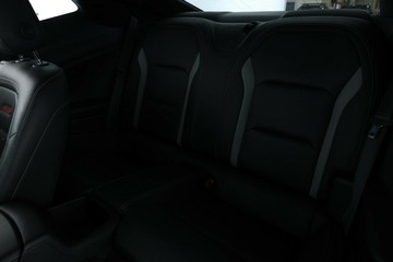 https://vehicle-cdn.autoleague.cloud/32409_61037130_33.jpg