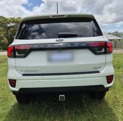 Ford Everest image 4