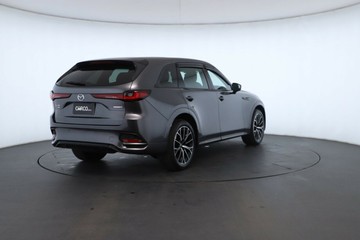 https://vehicle-cdn.autoleague.cloud/32409_61037258_18.jpg