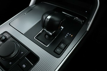 https://vehicle-cdn.autoleague.cloud/32409_61037258_26.jpg