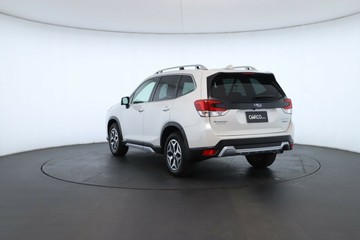 https://vehicle-cdn.autoleague.cloud/32409_61037274_13.jpg
