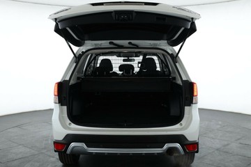 https://vehicle-cdn.autoleague.cloud/32409_61037274_16.jpg