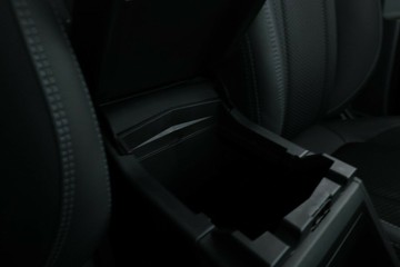 https://vehicle-cdn.autoleague.cloud/32409_61037274_31.jpg
