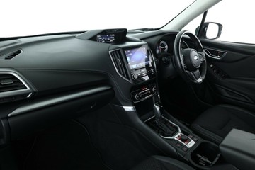 https://vehicle-cdn.autoleague.cloud/32409_61037274_33.jpg