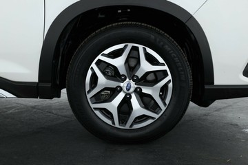 https://vehicle-cdn.autoleague.cloud/32409_61037274_4.jpg