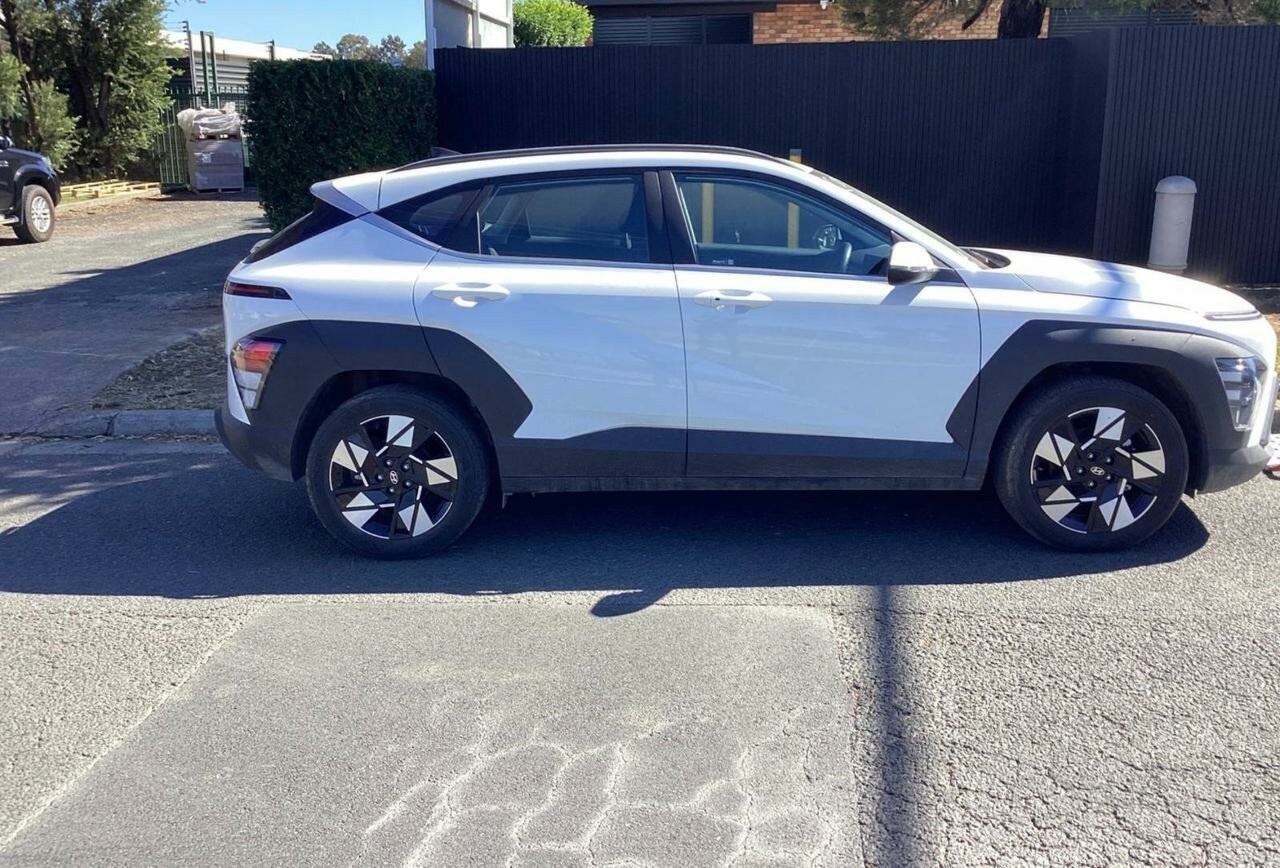 Hyundai Kona image 2