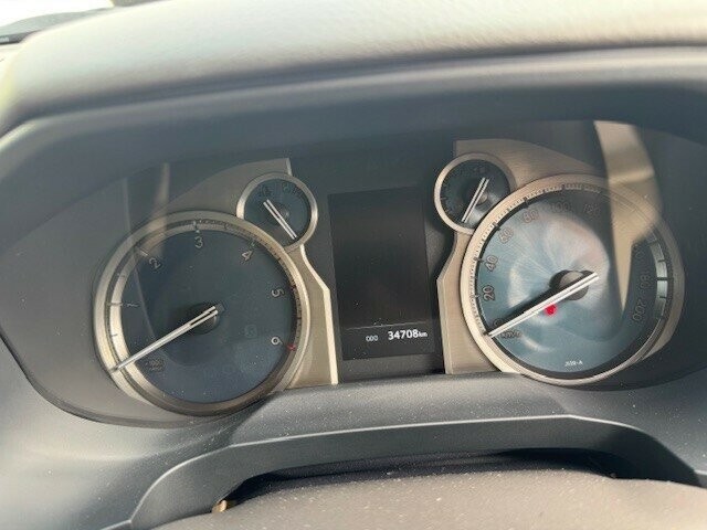 Toyota Landcruiser Prado image 1