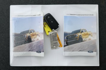 https://vehicle-cdn.autoleague.cloud/32409_61037485_35.jpg