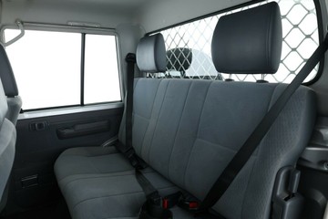 https://vehicle-cdn.autoleague.cloud/32409_61037493_35.jpg