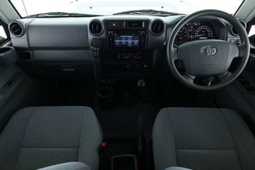 https://vehicle-cdn.autoleague.cloud/32409_61037493_36.jpg