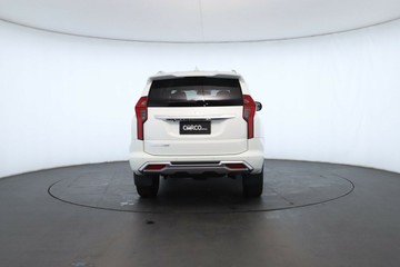 https://vehicle-cdn.autoleague.cloud/32409_61037507_15.jpg
