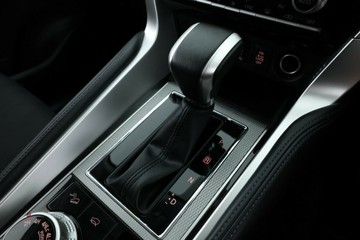 https://vehicle-cdn.autoleague.cloud/32409_61037507_27.jpg