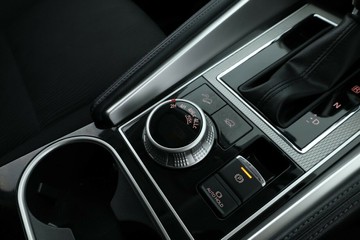 https://vehicle-cdn.autoleague.cloud/32409_61037507_28.jpg