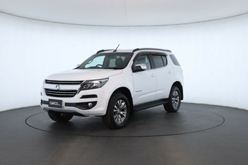 https://vehicle-cdn.autoleague.cloud/32409_61037578_11.jpg