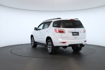 https://vehicle-cdn.autoleague.cloud/32409_61037578_13.jpg