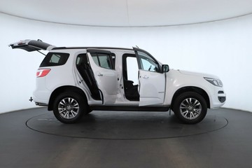 https://vehicle-cdn.autoleague.cloud/32409_61037578_2.jpg