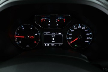 https://vehicle-cdn.autoleague.cloud/32409_61037578_22.jpg