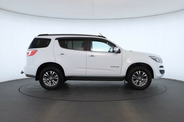 https://vehicle-cdn.autoleague.cloud/32409_61037578_3.jpg