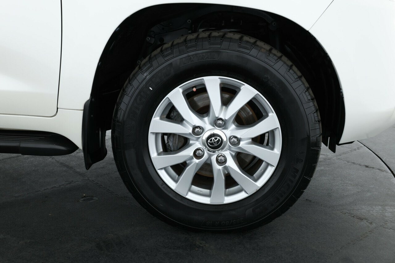 Toyota Landcruiser image 4