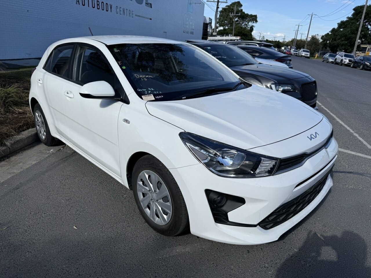 Kia Rio image 1