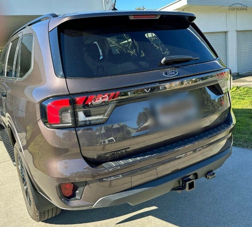 Ford Everest image 3