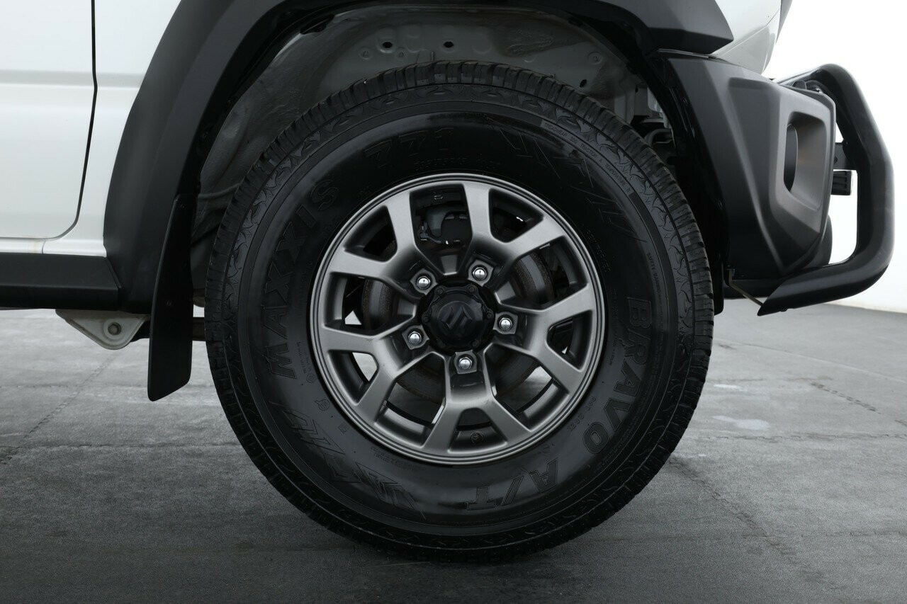 Suzuki Jimny image 4