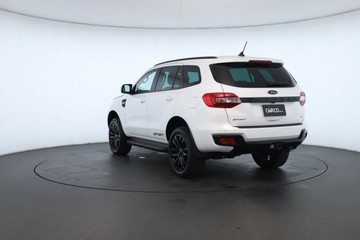https://vehicle-cdn.autoleague.cloud/32409_61037669_13.jpg