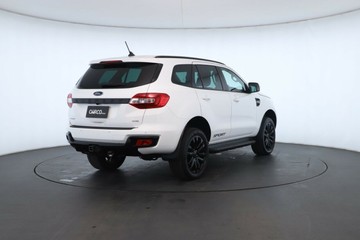 https://vehicle-cdn.autoleague.cloud/32409_61037669_18.jpg
