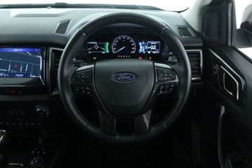 https://vehicle-cdn.autoleague.cloud/32409_61037669_22.jpg