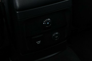 https://vehicle-cdn.autoleague.cloud/32409_61037669_37.jpg