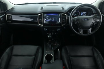https://vehicle-cdn.autoleague.cloud/32409_61037669_38.jpg