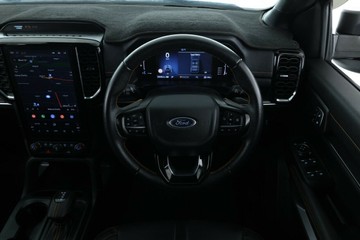https://vehicle-cdn.autoleague.cloud/32409_61037725_22.jpg