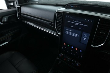 https://vehicle-cdn.autoleague.cloud/32409_61037725_24.jpg