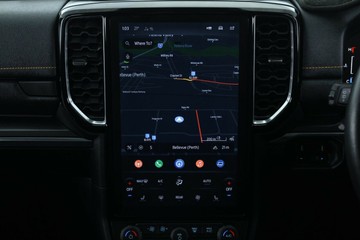 https://vehicle-cdn.autoleague.cloud/32409_61037725_26.jpg
