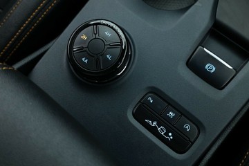 https://vehicle-cdn.autoleague.cloud/32409_61037725_31.jpg