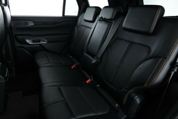 https://vehicle-cdn.autoleague.cloud/32409_61037725_35.jpg