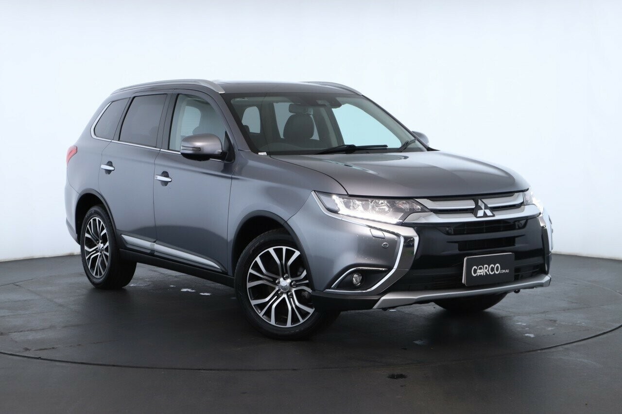 Mitsubishi Outlander image 1