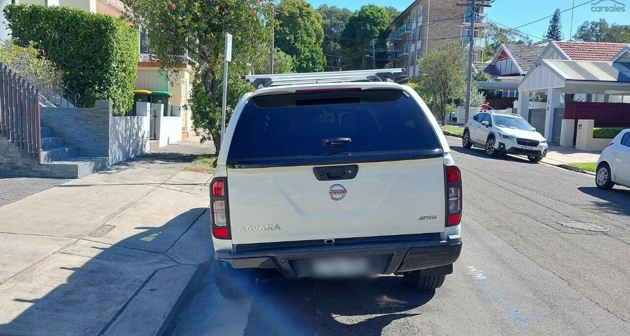 Nissan Navara image 4