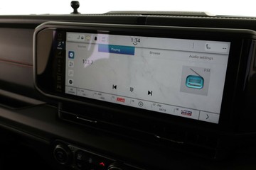 https://vehicle-cdn.autoleague.cloud/32409_61037824_23.jpg