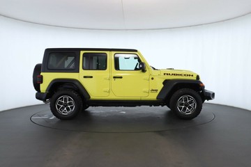 https://vehicle-cdn.autoleague.cloud/32409_61037824_3.jpg