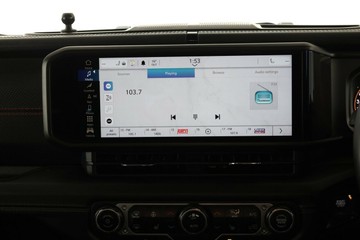 https://vehicle-cdn.autoleague.cloud/32409_61037824_34.jpg