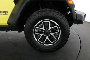https://vehicle-cdn.autoleague.cloud/32409_61037824_4.jpg