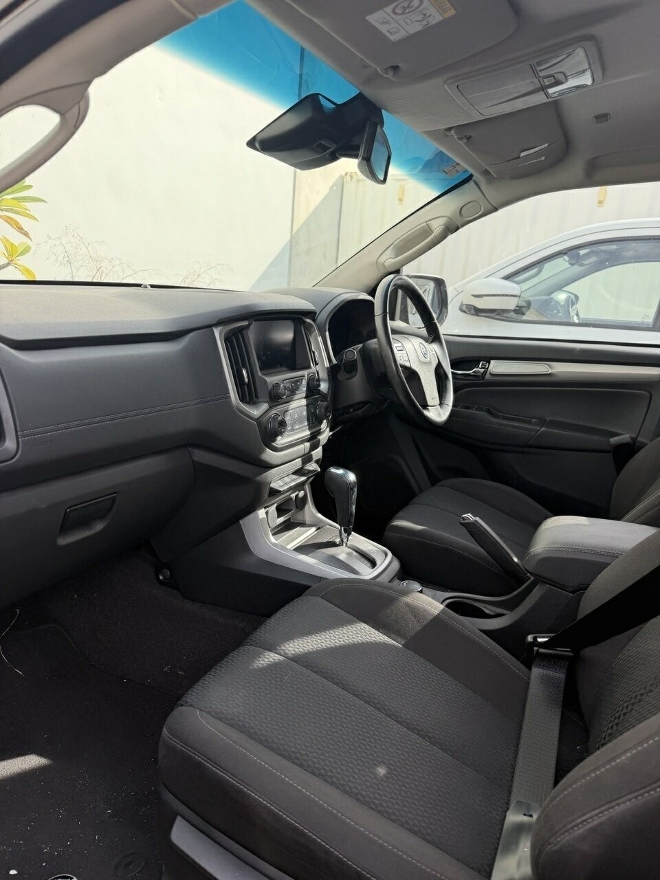 Holden Colorado image 4