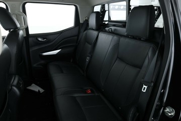https://vehicle-cdn.autoleague.cloud/32409_61037935_33.jpg