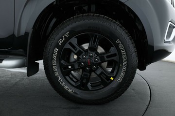 https://vehicle-cdn.autoleague.cloud/32409_61037935_4.jpg