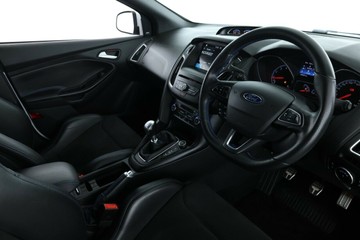 https://vehicle-cdn.autoleague.cloud/32409_61037937_20.jpg