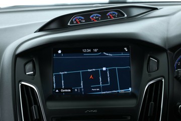 https://vehicle-cdn.autoleague.cloud/32409_61037937_25.jpg